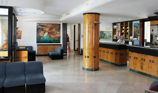 HOTEL PINETA San Menaio G.co (FG)