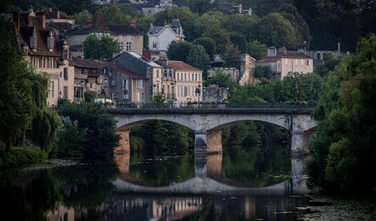 THE ORIGINALS CITY HOTEL REGINA PERIGUEUX (B&B) Périgueux