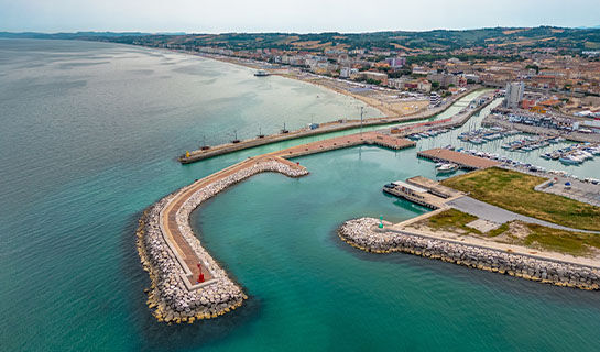 HOTEL VILLA PINA (B&B) Senigallia (AN)