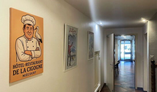 HÔTEL DE LA CIGOGNE (B&B) Miécourt