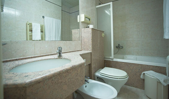 HOTEL VILLA RICCI Chianciano Terme (SI)