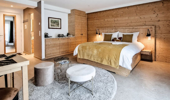 JOHN'S LODGE Les Collons