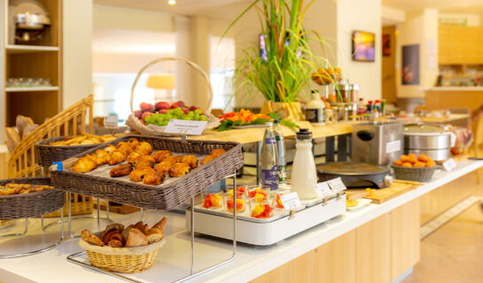 SEVAN PARC HOTEL (B&B) Pertuis