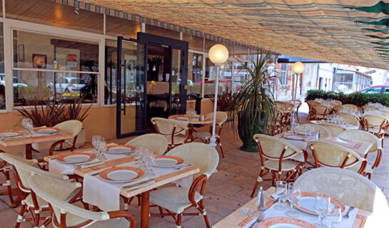 HÔTEL LE COURS Saint-Gilles du Gard