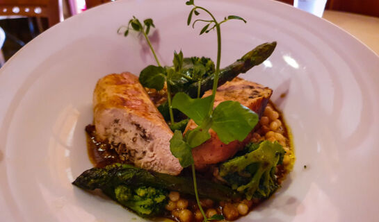 LOGIS HÔTEL LES PEUPLIERS Baratier