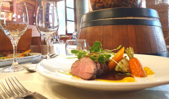 LOGIS HÔTEL LES PEUPLIERS Baratier