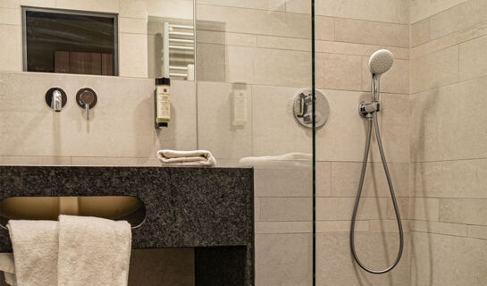 HOTEL AM STADTPARK HILDEN Hilden