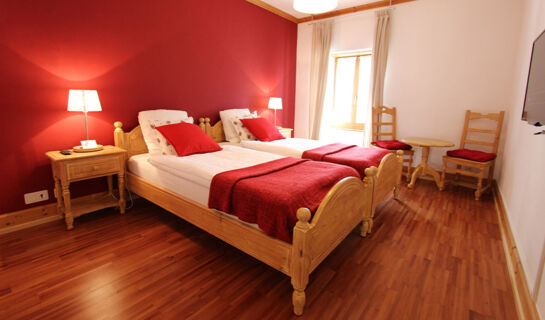 HÔTEL DE VILLE DE CHÂTEAU-D'OEX (B&B) Château-d'Oex