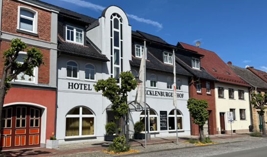 HOTEL & RESTAURANT MECKLENBURGER HOF Brüel