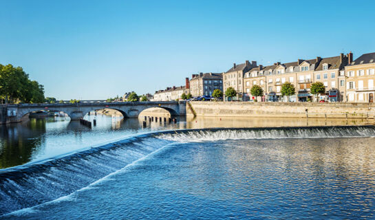 LE GRAND HÔTEL DE MAYENNE Mayenne