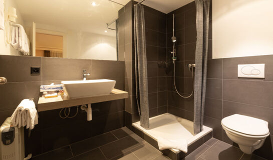 HOTEL CENTRAL SPA & LOUNGE BAR (B&B) Crans-Montana