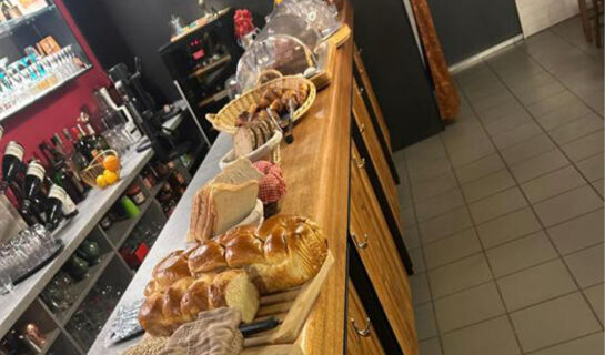 HÔTEL CONTINENTAL (B&B) Evian-les-bains