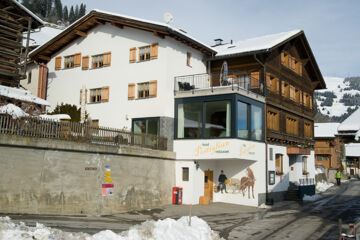 HOTEL POSTIGLIUN (B&B) Andiast