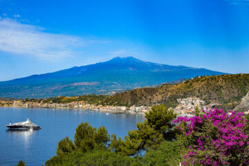 ARATHENA ROCK Giardini Naxos