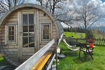 HÔTEL RESTAURANT LES CERNETS VAL-DE-TRAVERS Les Verrières