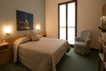 HOTEL CRIMEA Chiavenna (SO)