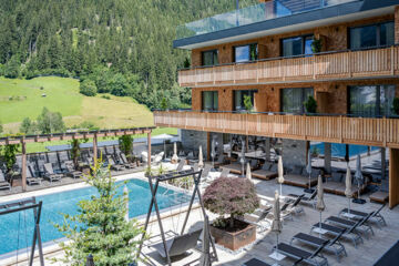 WEISSES LAMM - ALPINES BALANCE HOTEL See