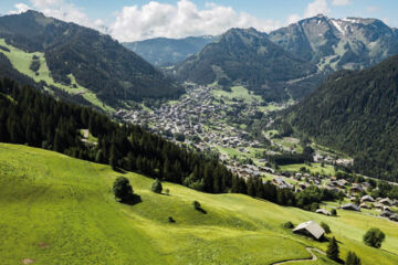 HÔTEL LES TRIOLETS (B&B) Châtel