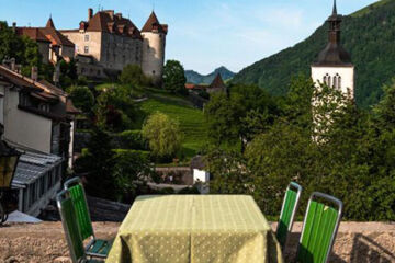 HÔTEL LA FLEUR DE LYS (B&B) Gruyères