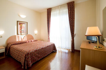 HOTEL VILLA RICCI Chianciano Terme (SI)