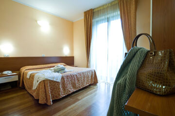 HOTEL VILLA RICCI Chianciano Terme (SI)