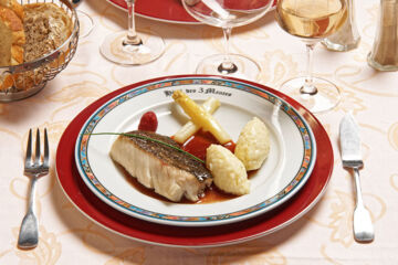 HÔTEL DES TROIS MAURES Couches