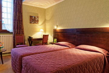 HÔTEL DES TROIS MAURES Couches