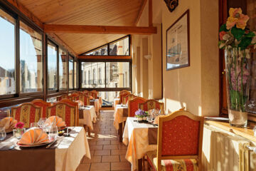 HÔTEL DES TROIS MAURES Couches