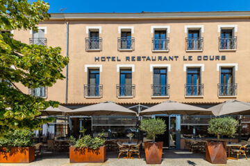 HÔTEL LE COURS Saint-Gilles du Gard