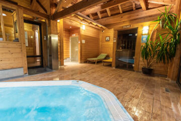 LOGIS HÔTEL LES PEUPLIERS Baratier