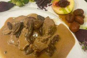 HÔTEL CRÊT DE L'ANNEAU Travers