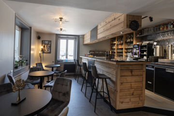 HÔTEL RESTAURANT LES CYGNES Villers-le-Lac